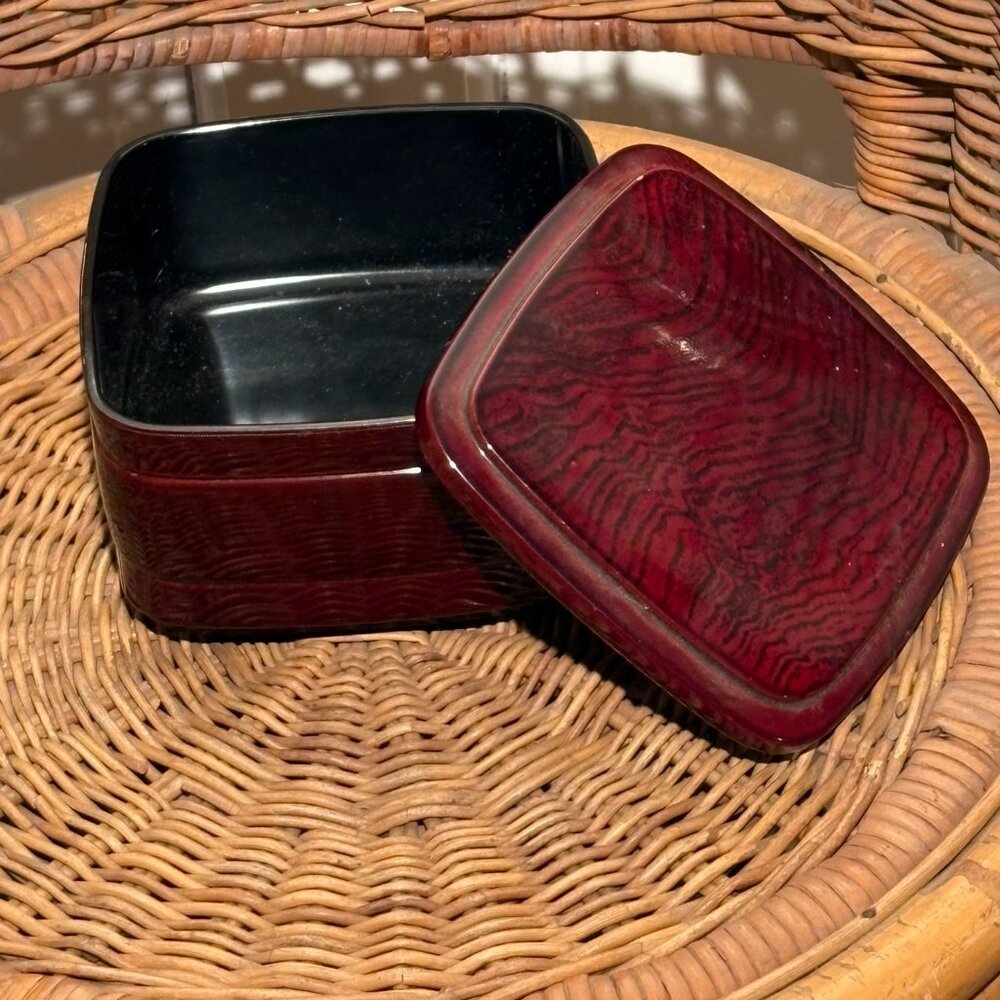 Elegant Black and Brown Decorative Box